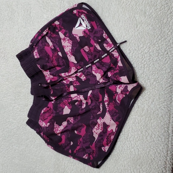 💥5/$50 Reebok Shorts - Picture 1 of 2